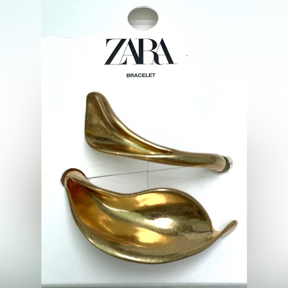 NWT- ZARA LEAF CUFF BRACELET GOLDEN - Picture 2 of 4